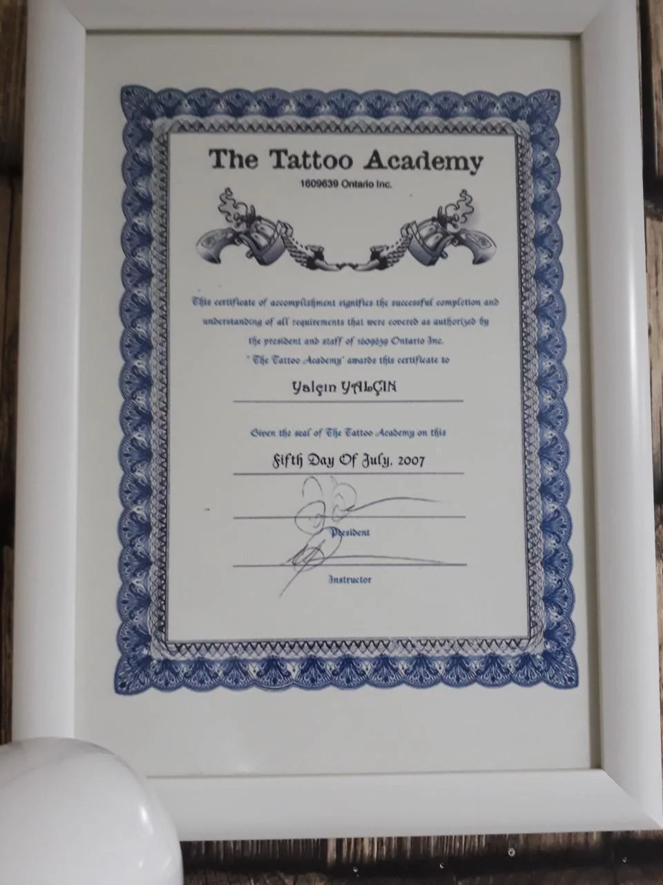 The Tattoo Academy Sertifikası